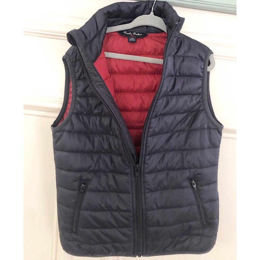 Brooks brothers boy light puffer vest
